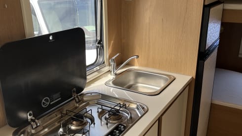 Jai the Camper – Beautiful and trendy 7p Rimor alcove from 2017