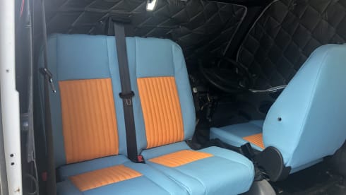 Decks – 4 berth 5 Belt Campervan