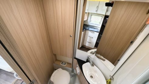 Fijne Bürstner voor 2 personen