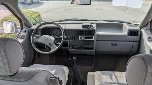 Daisy – 4 berth Volkswagen T4 California westfalia 1993