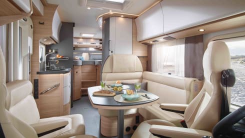 P1 – Carthago Malibu 441 KB LE - 4 Berth 