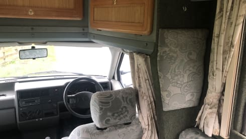 Volkswagen Clubman Luxury 2-berth Motorhome, under 6m long