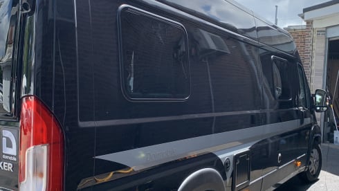 John The Dormobile – 4 berth Peugeot bus from 2022