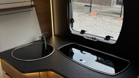 PILOTE - 2 P - >7m - lots of space