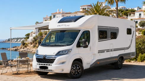 Harry – Camper lussuoso e spazioso, modello 2021 | ideale per 4-5 persone