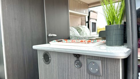 Fiat Ducato Wohnmobil mit 4 Schlafplätzen