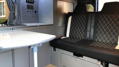 VannyJones – 4 Berth Renault from 2003