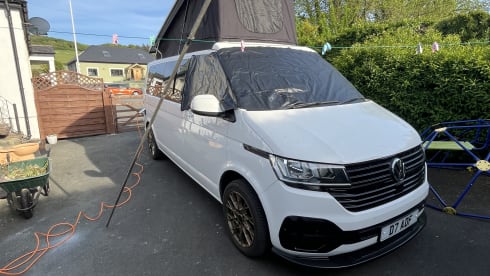 4 berth LWB VW 6.1 Campervan - Newly converted