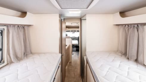 5 berth Rimor Evo 95 Plus Automatic