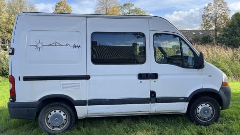 Philip – Our compact camper from 2006 (free km)