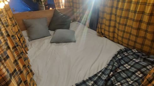 Nala – super cosy  - automatic campervan. price  includes insurance !