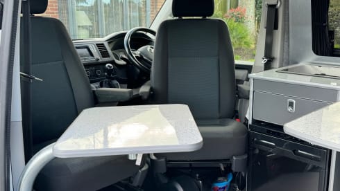 Colin – 4 berth Volkswagen campervan from 2017