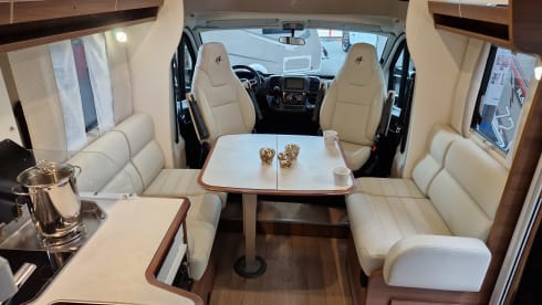 Out and about with our Rapido semi-integrated (automatic) from 2023