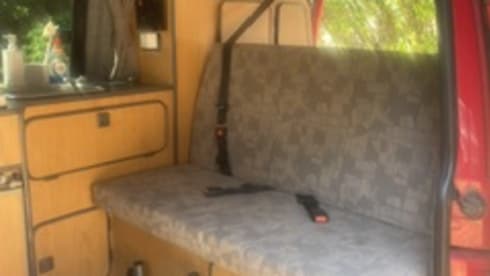 Volkswagen campervan met 4 slaapplaatsen uit 2005