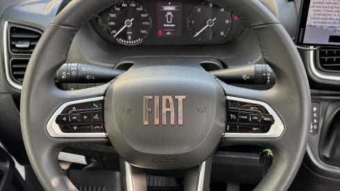 Adria Twin 640 SGX Supreme D AUTOMATIC