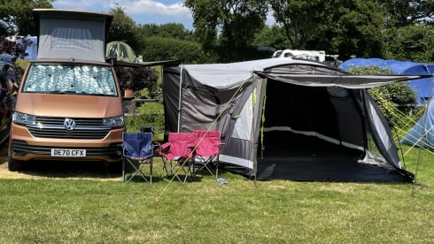 Flack – VW T6.1 4 slaapplaatsen