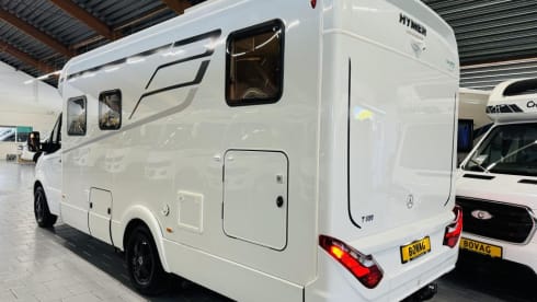 Luxe en comfort – 4p Hymer semi-integrated from 2023