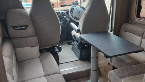 Jemima – 5 Berth Swift Escape 674 Motorhome (2021)