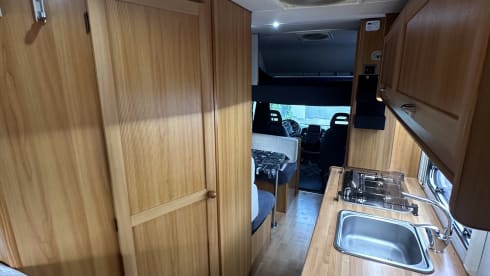 Mirkovan – Camper Mansardato 6 posti letto