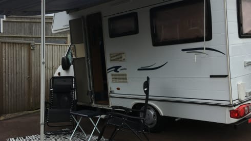 AVA – 2 berth Peugeot advangarde from 2006