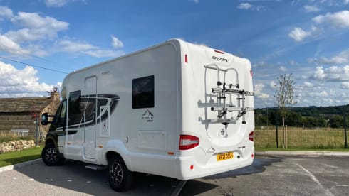 Swift 464 – Swift Edge 464, 4 Berth Motorhome With Bike Rack 