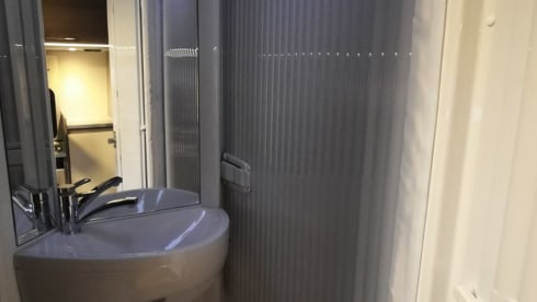 Etrusco – 2p Laika semi-integrated uit 2021
