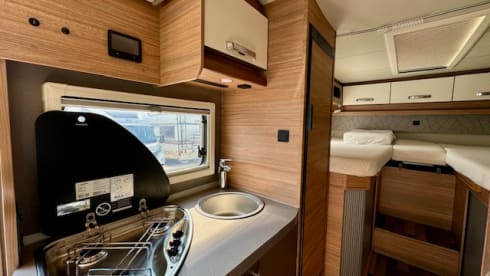 PEPPER TWIN – SEMI-INTEGRAL Weinsberg CaraCompact 640 MEG