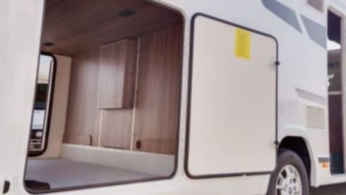 Cocoon 468 – New "2021" 4-person Cocoon 468: the comfort of home, even on the road