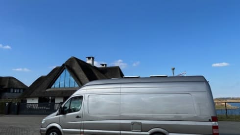 Churandy – 2p Other bus from 2011