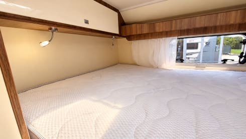 DISCOVER EUROPE IN COMFORT – VOLLAUSSTATTUNG | UNBEGRENZTE KILOMETERZAHL | 6 SCHLAFZIMMER | RIMOR SEAL 5 GOLD