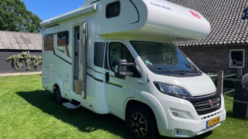Eura – Compact Eura Mobil with cozy rear seating