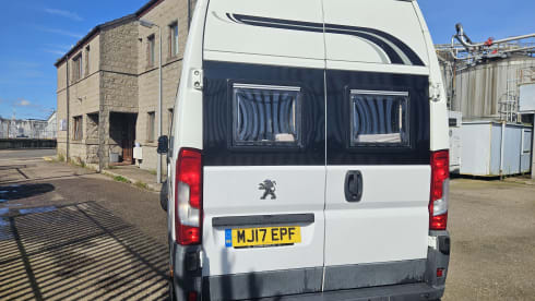 Ben Nevis – 4 berth Peugeot campervan from 2017