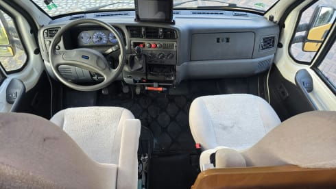 Coco – 7p Fiat alcove uit 2002