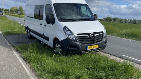 4gordelpleken – Fijne Opel Movano 2p