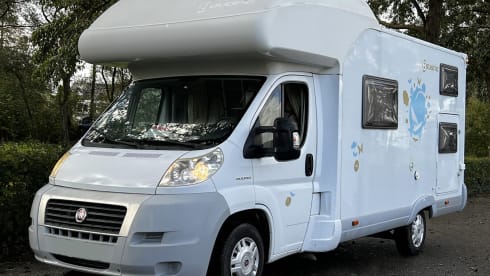 5 person Bavaria alcove camper