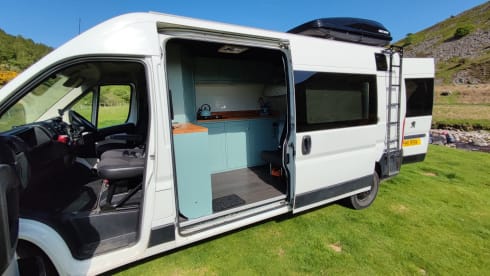 Lilo – 5 berth Peugeot Boxer from 2016