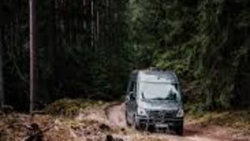 Ome Jan  – 2er-Mercedes-Benz-Bus aus dem Jahr 2011