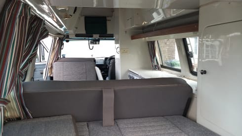 Rika – Vw T3/T25 Syncro 4x4 from £103pn