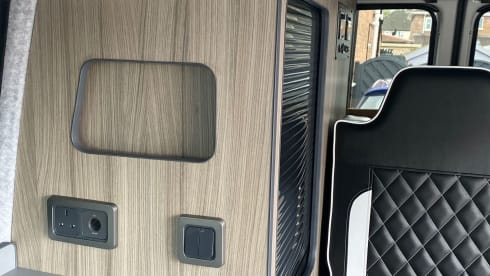WILFY – 4 berth Volkswagen bus from 2016