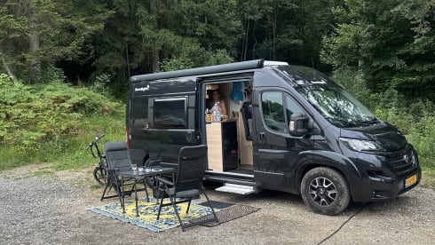 Koosje – 2-seater Sunlight bus from 2021