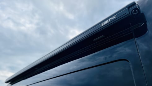 Cilla – 3 berth professionally converted Ford bus (2018)