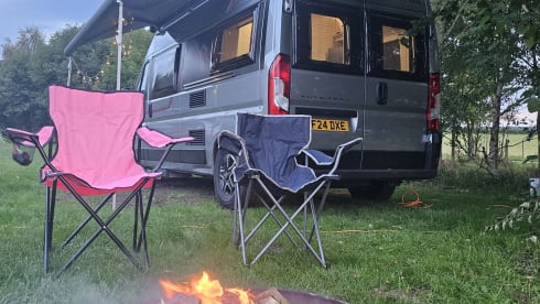 SF24 DXE - Automatic Transmission – 4 berth Autotrail campervan from 2024