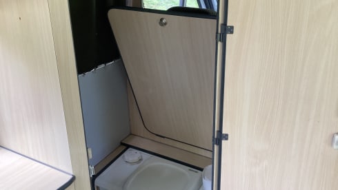 "ARIE" 'Safari Camper'