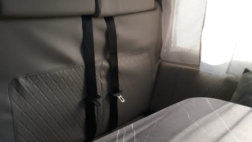 Rent a Mobi – 5p Benimar semi-integrated from 2022