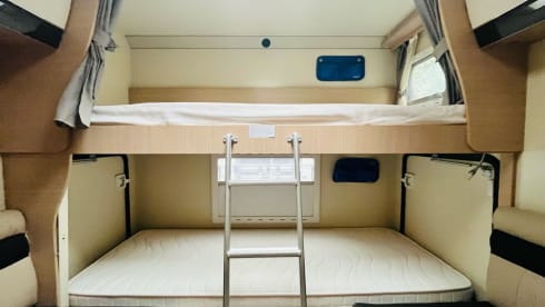 Forster – Beautiful, modern, spacious family camper