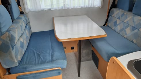 4p Hymer semi-integrated from 2004