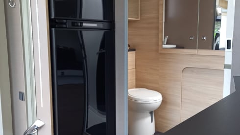 NEU - Luxus Wohnmobil 2P bis 4P