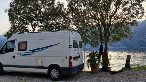 Luis – Compact but complete off-grid camper 