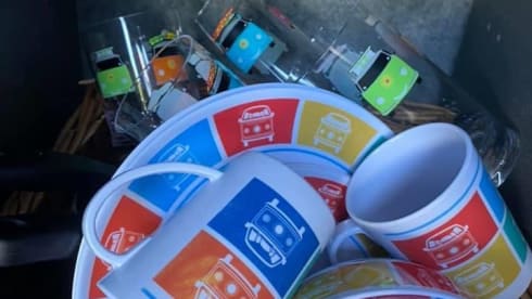 Arnold – "Arnie" T5 Volkswagen 2 Birth Campervan (5 Seater Fully Insured)