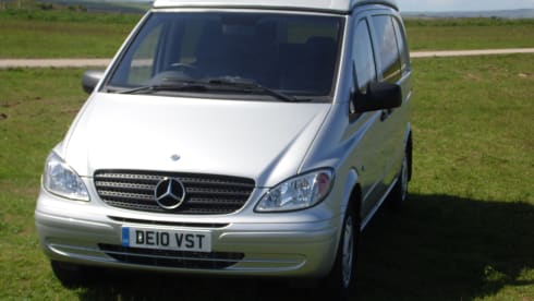 Dougal – 4 berth Mercedes-Benz Campervan from 2010